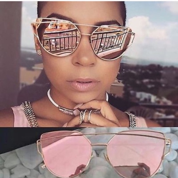 Mirrored Pink Sunglasses - Picture 5 of 5